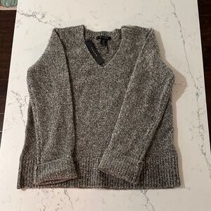 NWT! Tahari V-Neck Sweater, L